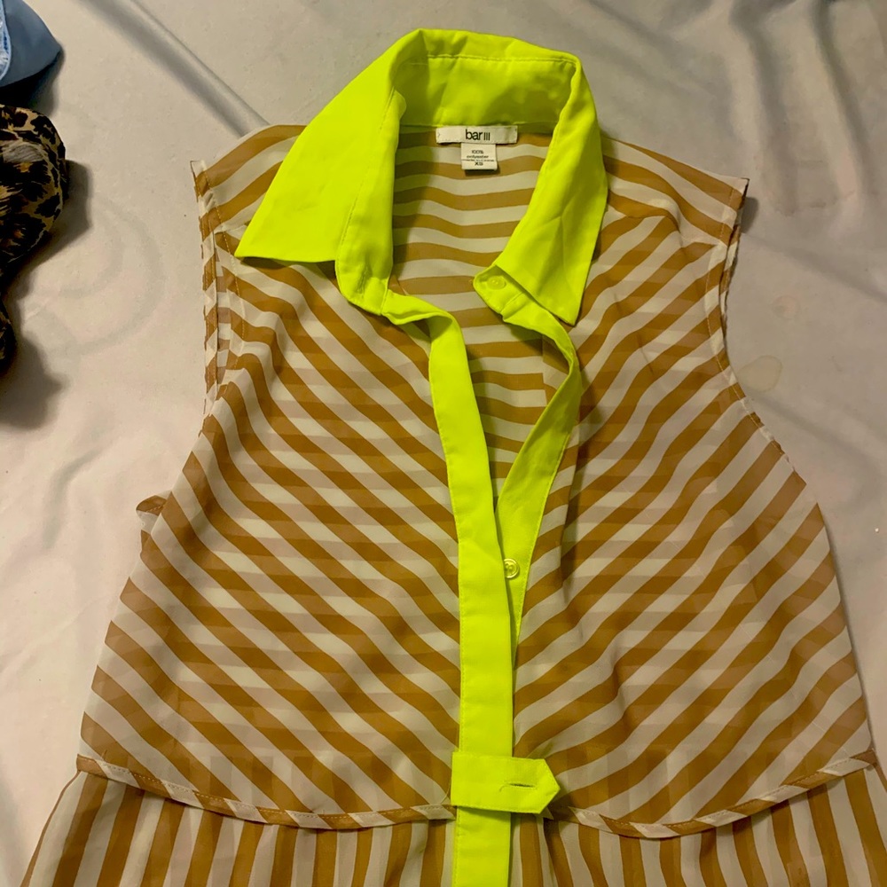 Sleeveless top